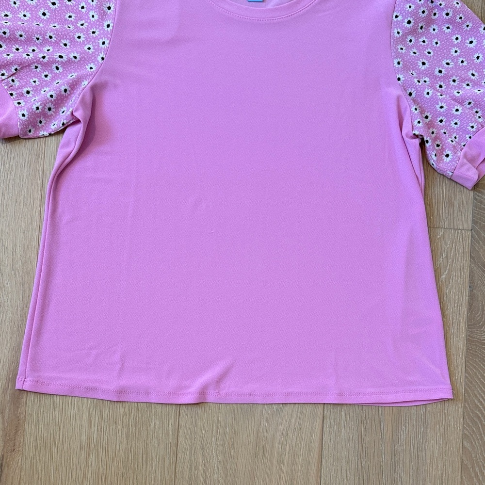 CeCe Pink Puff-Sleeve Short Sleeve Women’s Top with Daisy Print Sleeves size M - Picture 6 of 7